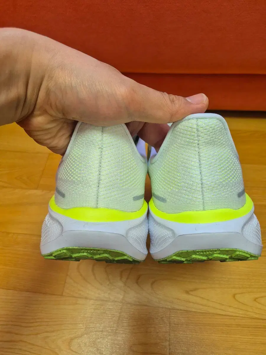 thumbnail-4
